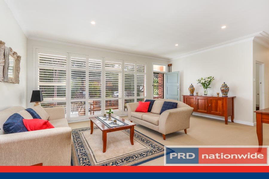 9 Spalding Crescent HURSTVILLE GROVE 2