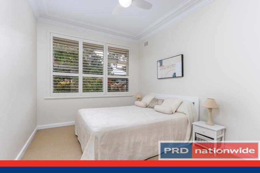 9 Spalding Crescent HURSTVILLE GROVE 6