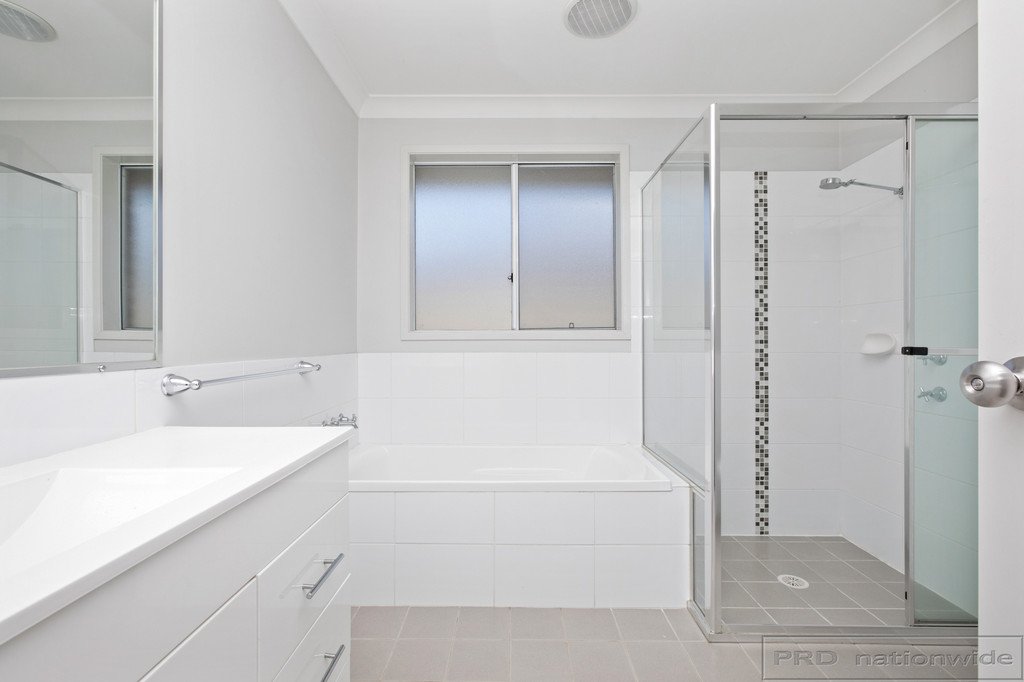 9 Sparsholt Street TENAMBIT 10