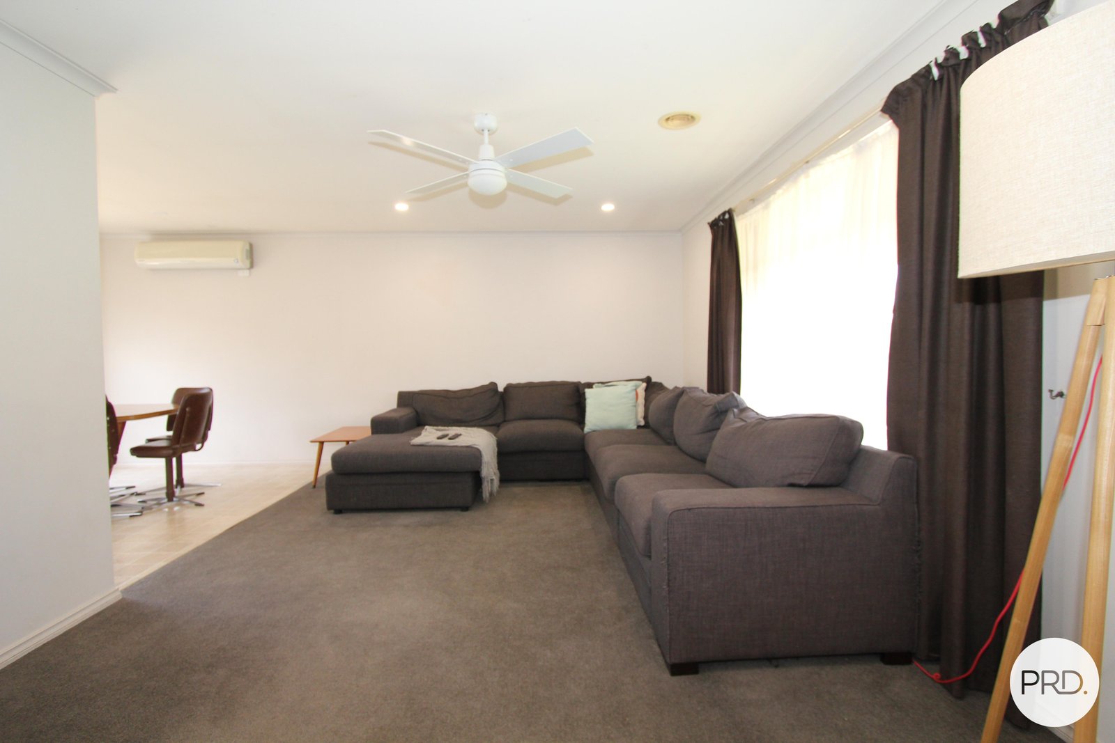 9 Spencer Street CANADIAN 8