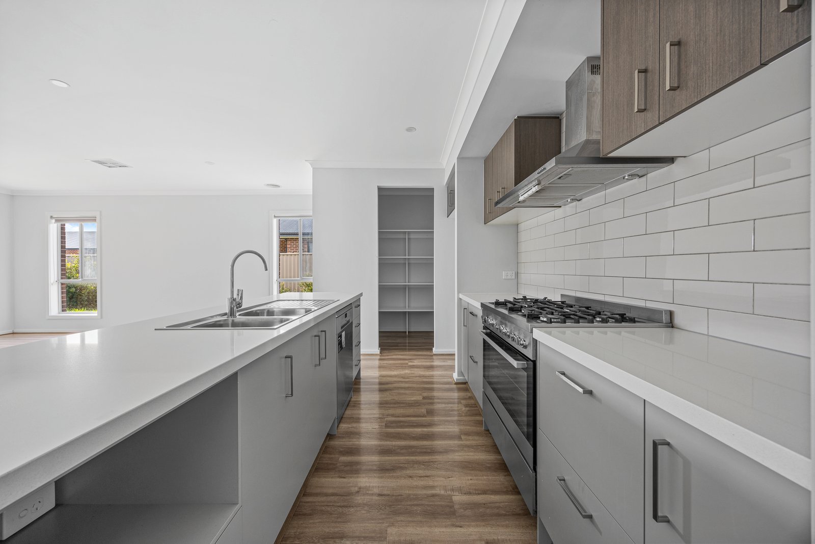 Gallery: 9 Spoonbill Avenue
