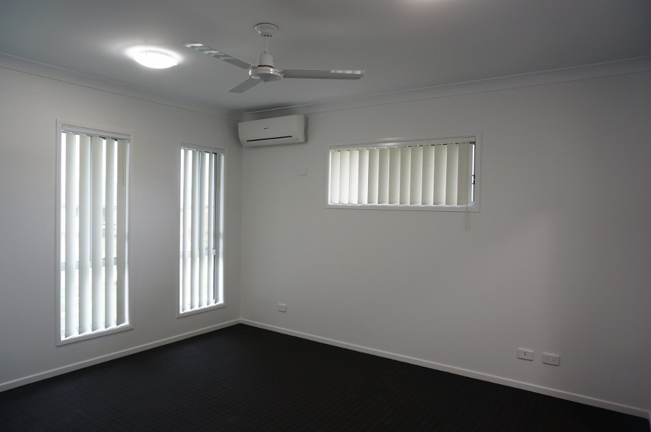9 Spritsail Crescent CANNONVALE 6