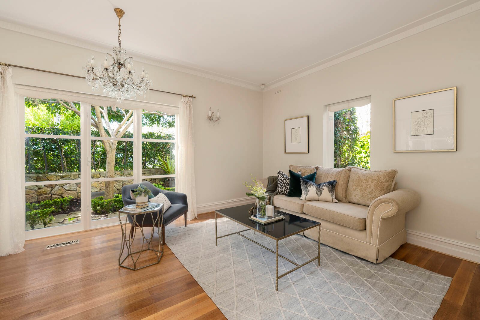 Real Estate and Property in 9 St Georges Court, Toorak, VIC