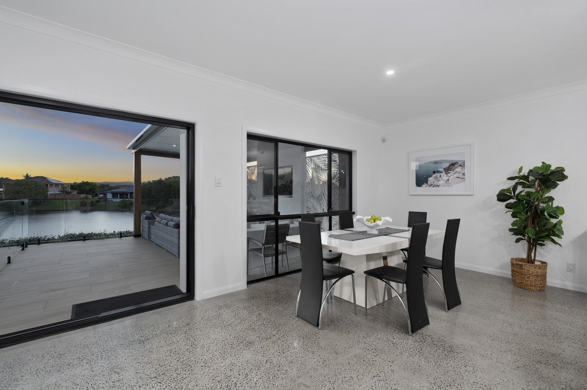 9 St Helens Court Burleigh Waters 7