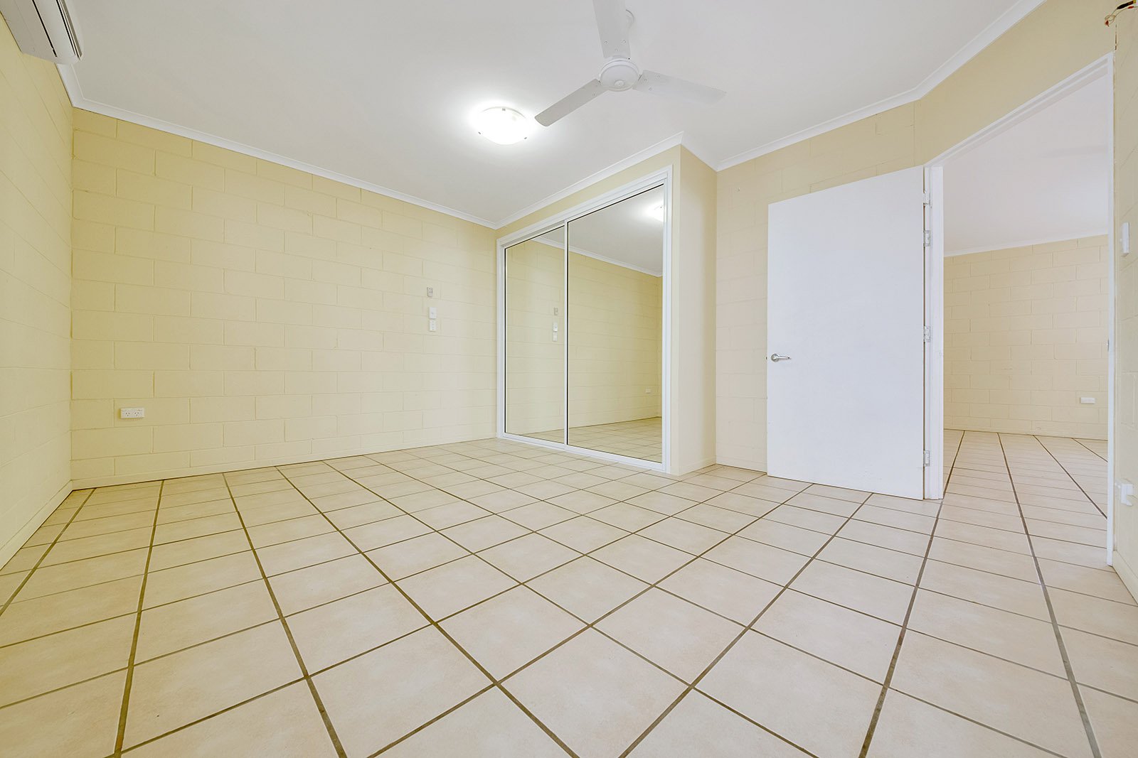 9 Strauss Court TANNUM SANDS 10