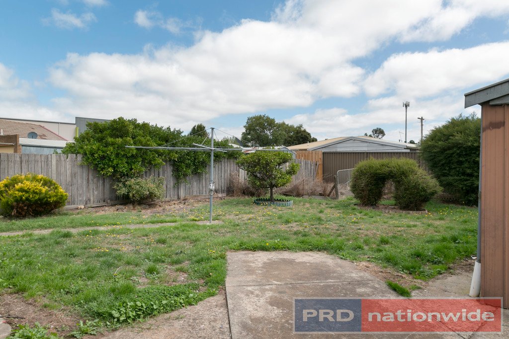 9 Stuart Court CANADIAN 10