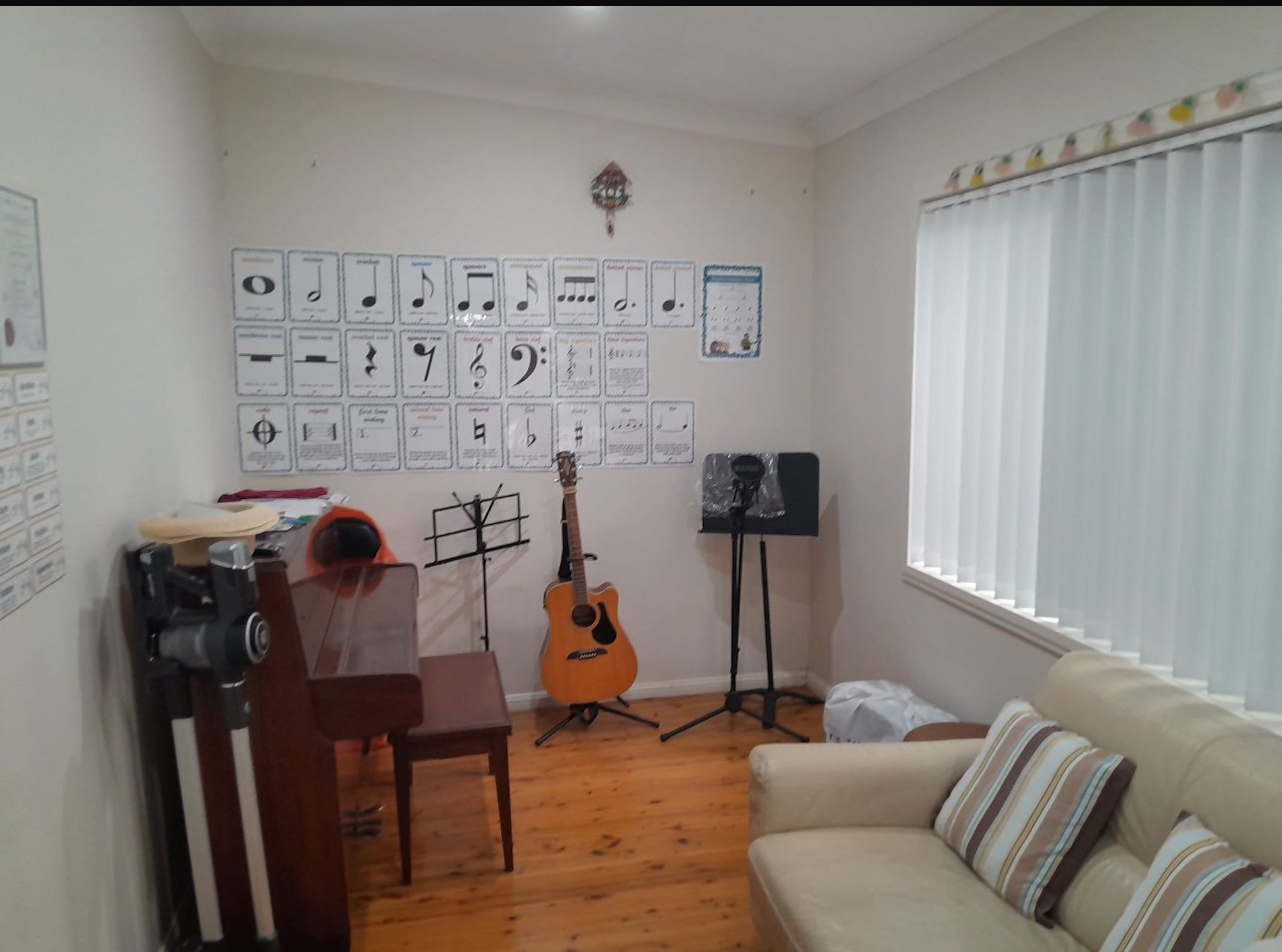 9 Stuart Street CANLEY VALE 6