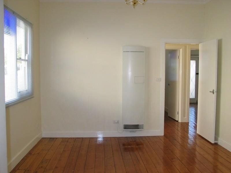 Gallery: 9 Sturt Street