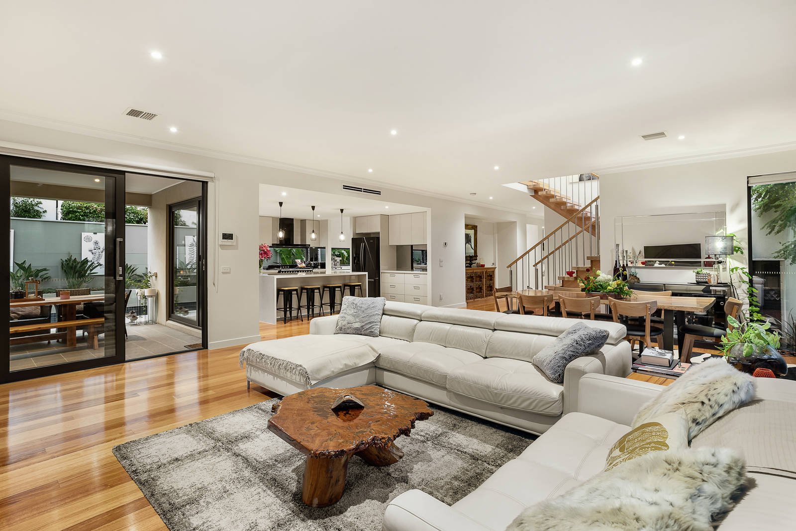 9 Sunlight Crescent, Brighton East, VIC