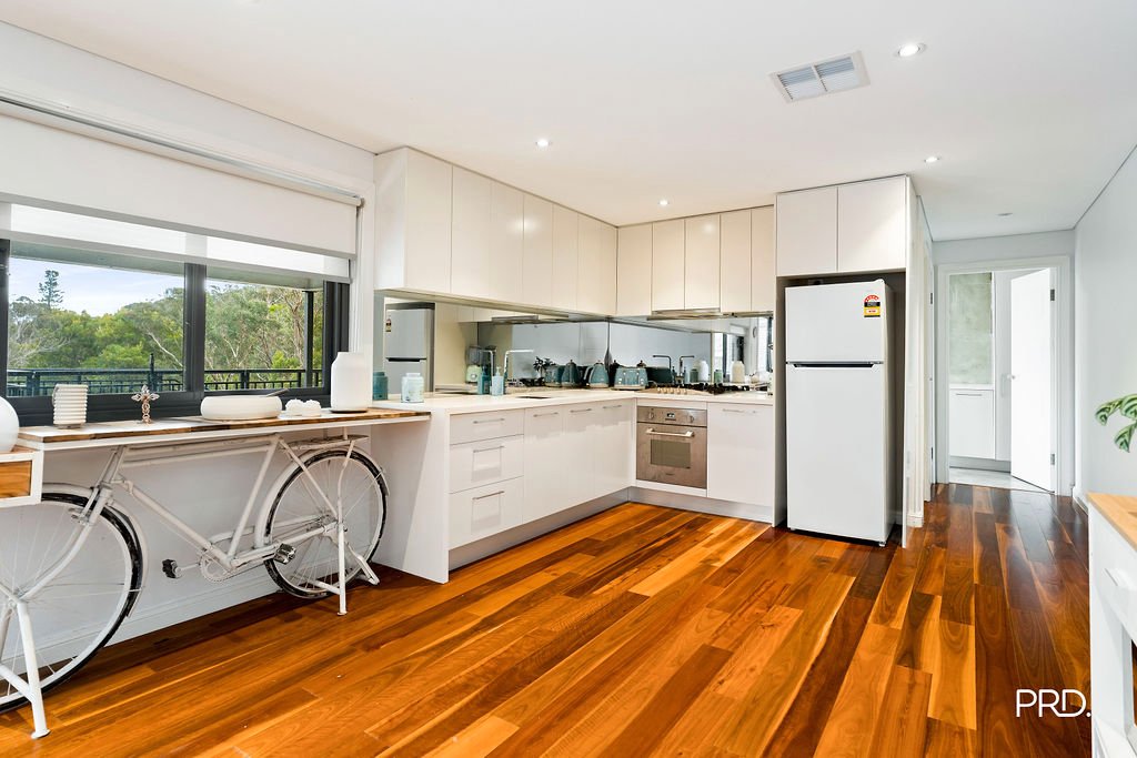 9 Sunridge Avenue HAZELBROOK 4
