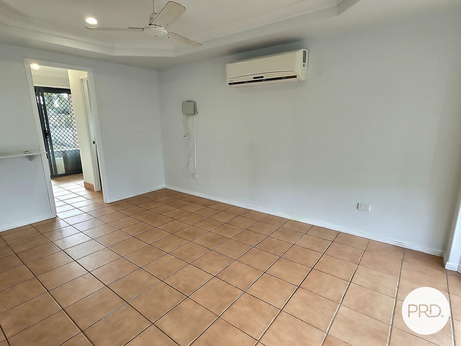 9 Swains Court BOYNE ISLAND 7