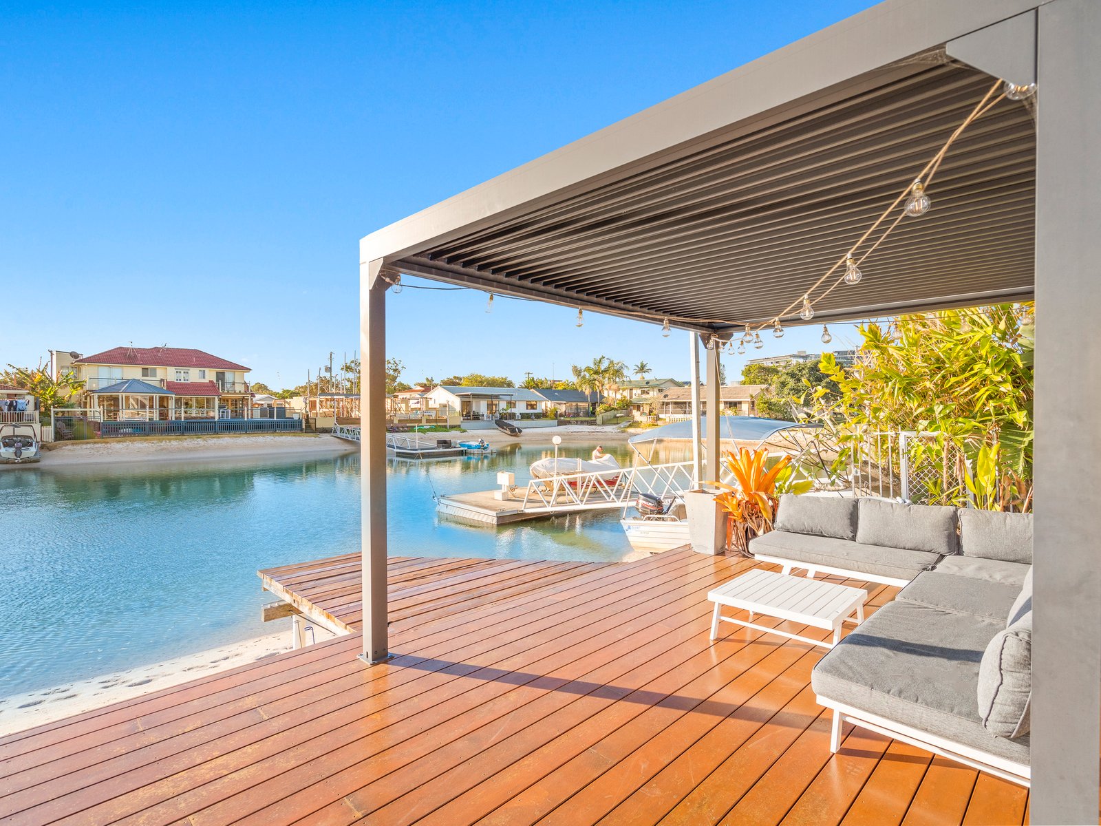 9 Swordfish Court PALM BEACH 5