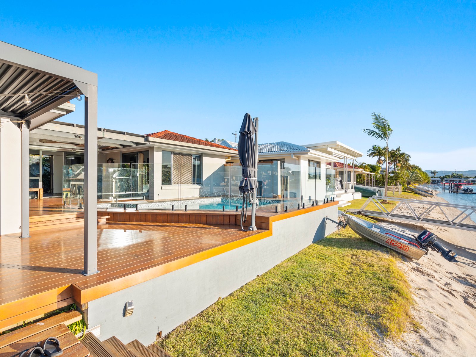 9 Swordfish Court PALM BEACH 6