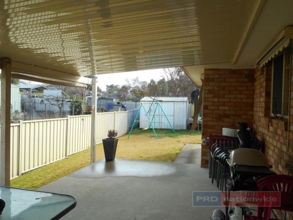 9 Sydney Street TUMUT 4