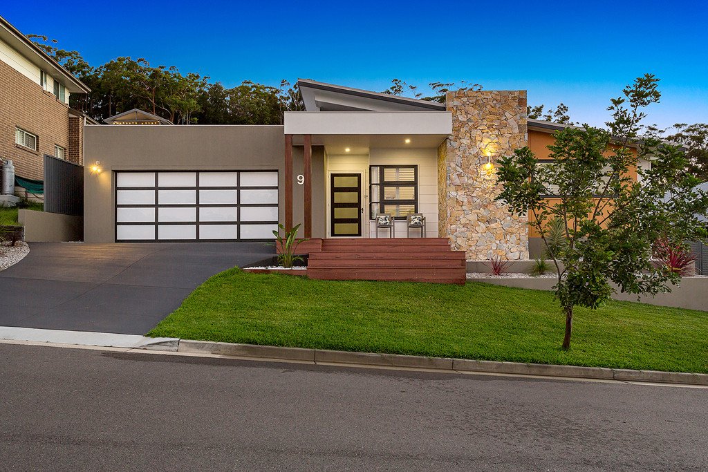 9 Tacking Street CORLETTE 2