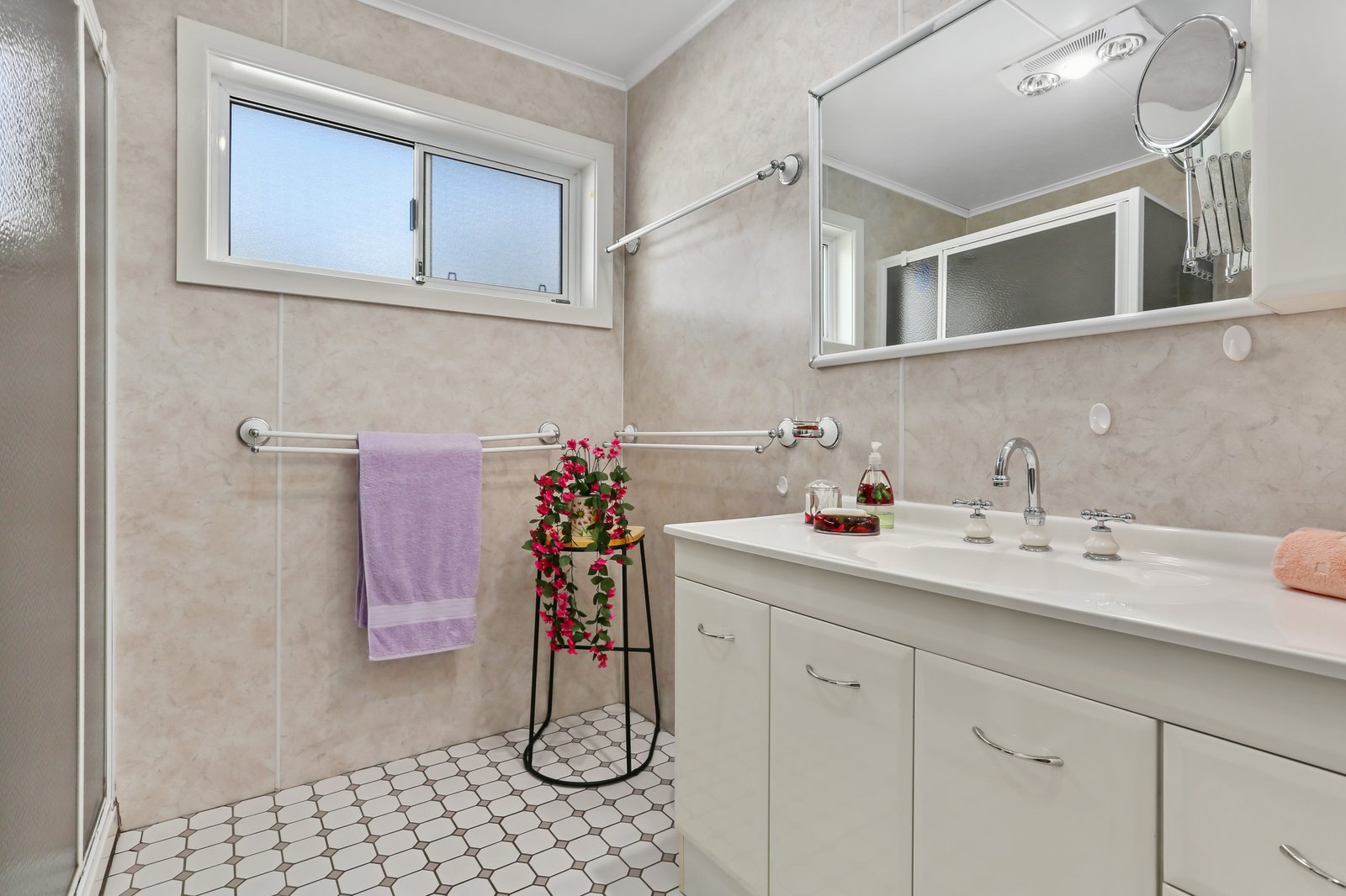 9 Tallawong Crescent DAPTO 5
