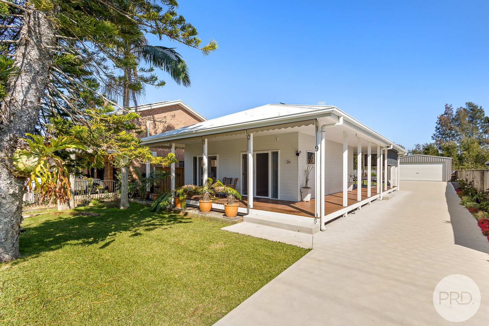 9 Tanilba Avenue TANILBA BAY 1