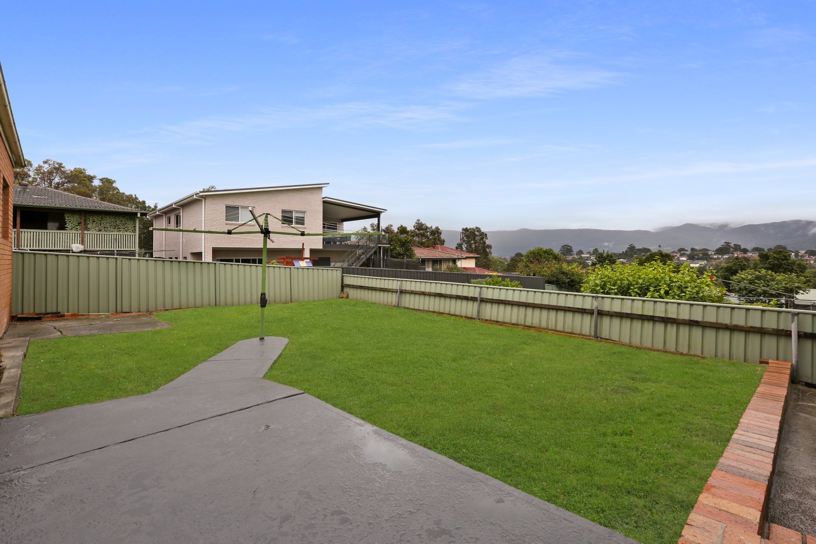 9 Tarana Avenue KANAHOOKA 10