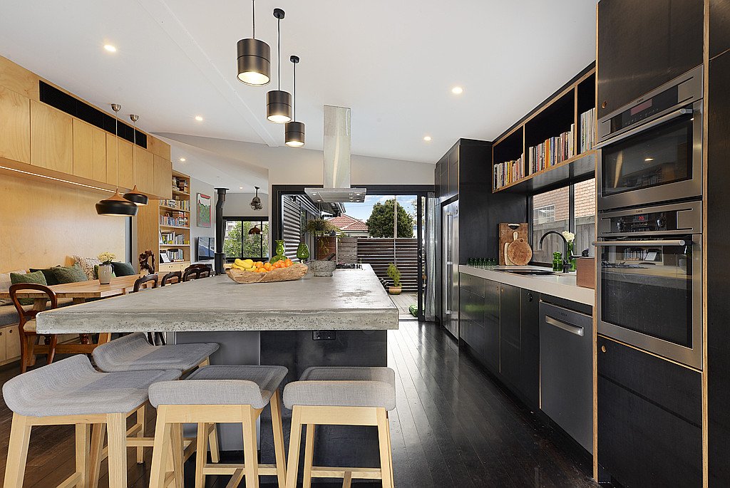 9 Tasman Street PHILLIP BAY 7