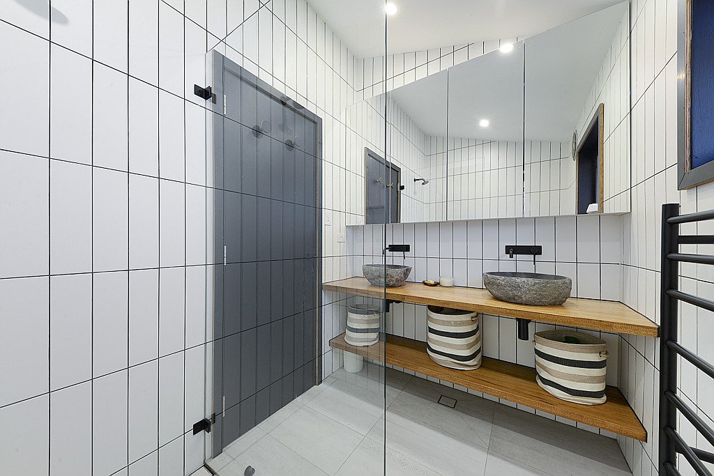 9 Tasman Street PHILLIP BAY 9