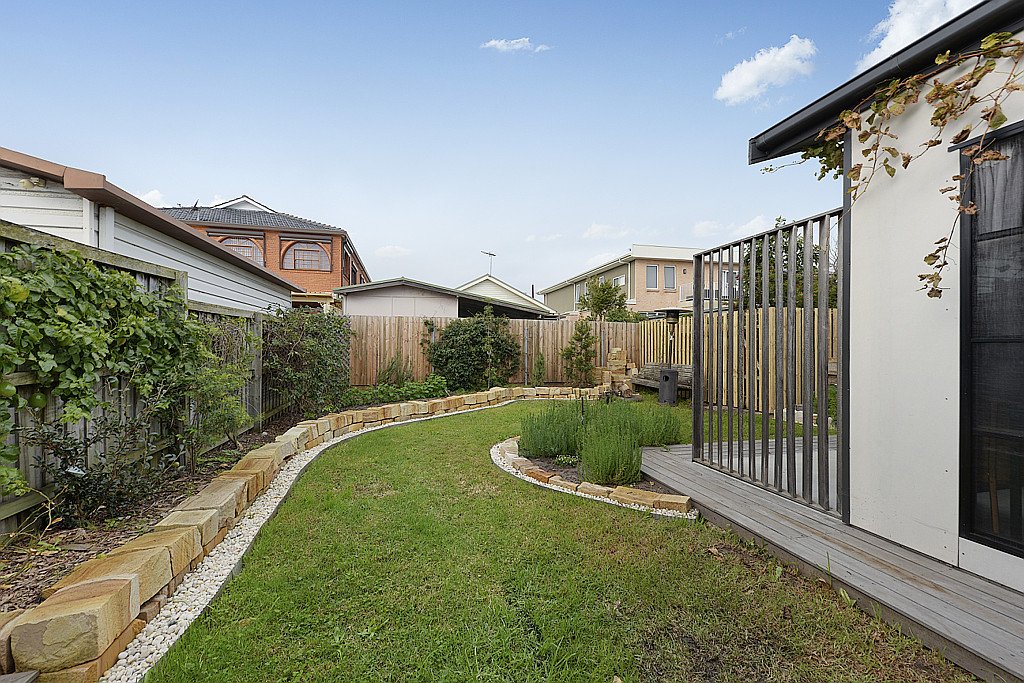 9 Tasman Street PHILLIP BAY 10