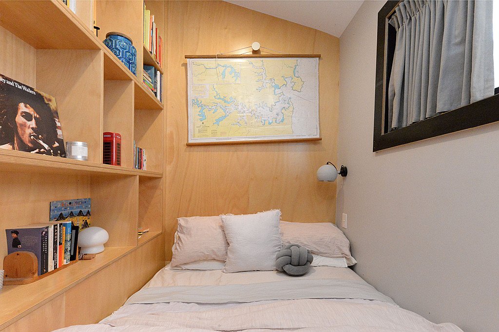 9 Tasman Street PHILLIP BAY 17