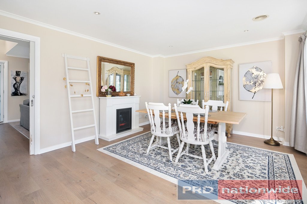 9 Taunton Place LAKE GARDENS 8