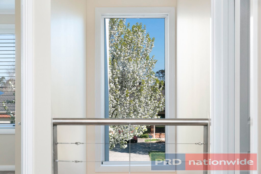 9 Taunton Place LAKE GARDENS 13