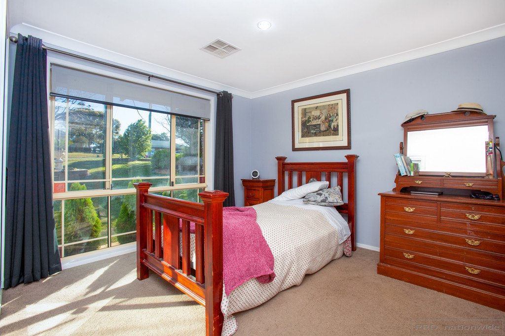 9 Tea Tree Avenue ABERGLASSLYN 11