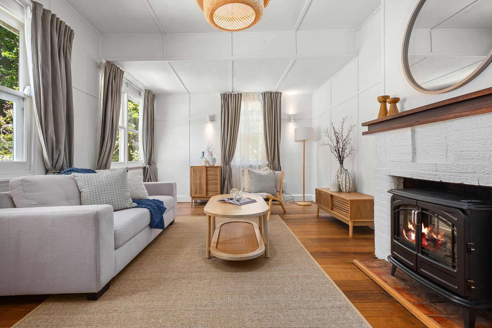 Real Estate and Property in 9 Templeton Street, Woodend, VIC