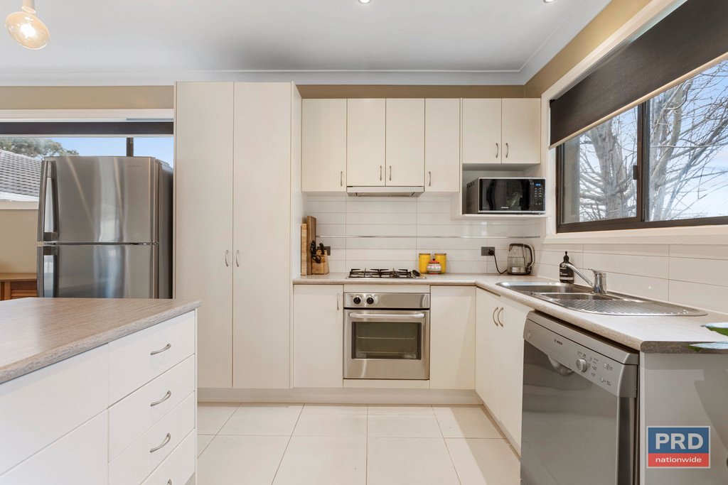 9 Tennyson Street QUARRY HILL 10