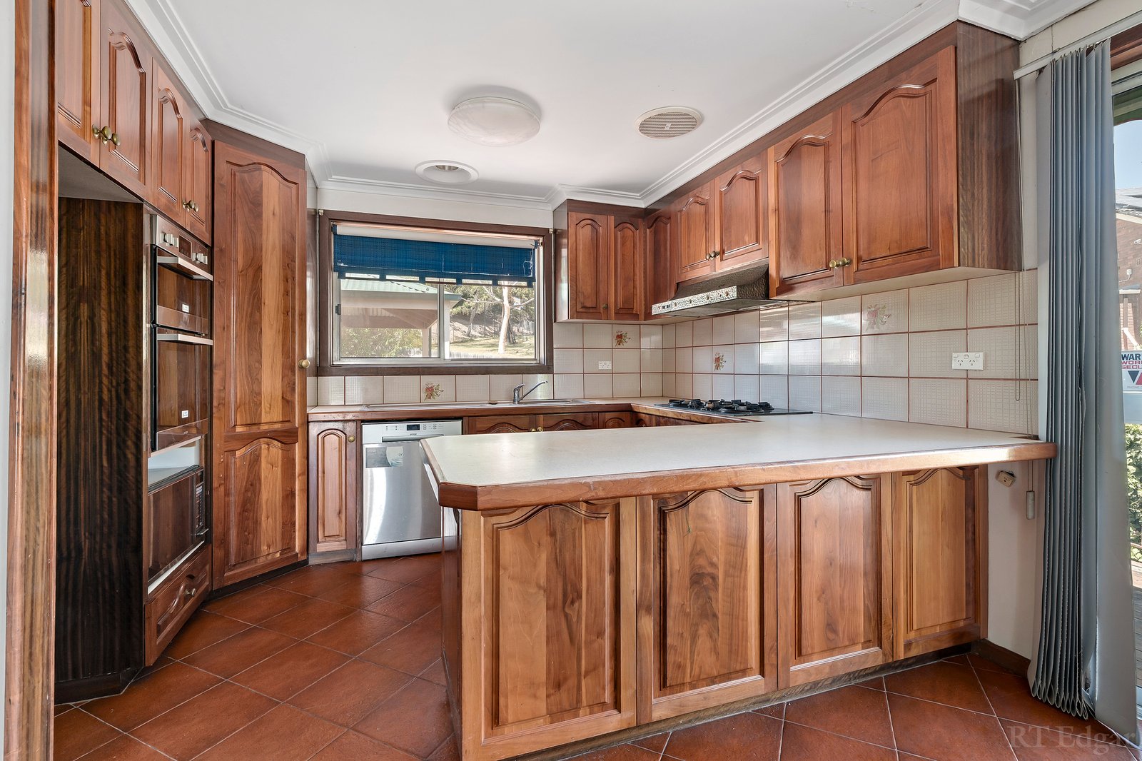 Real Estate and Property in 9 Terence Court, Doncaster, VIC