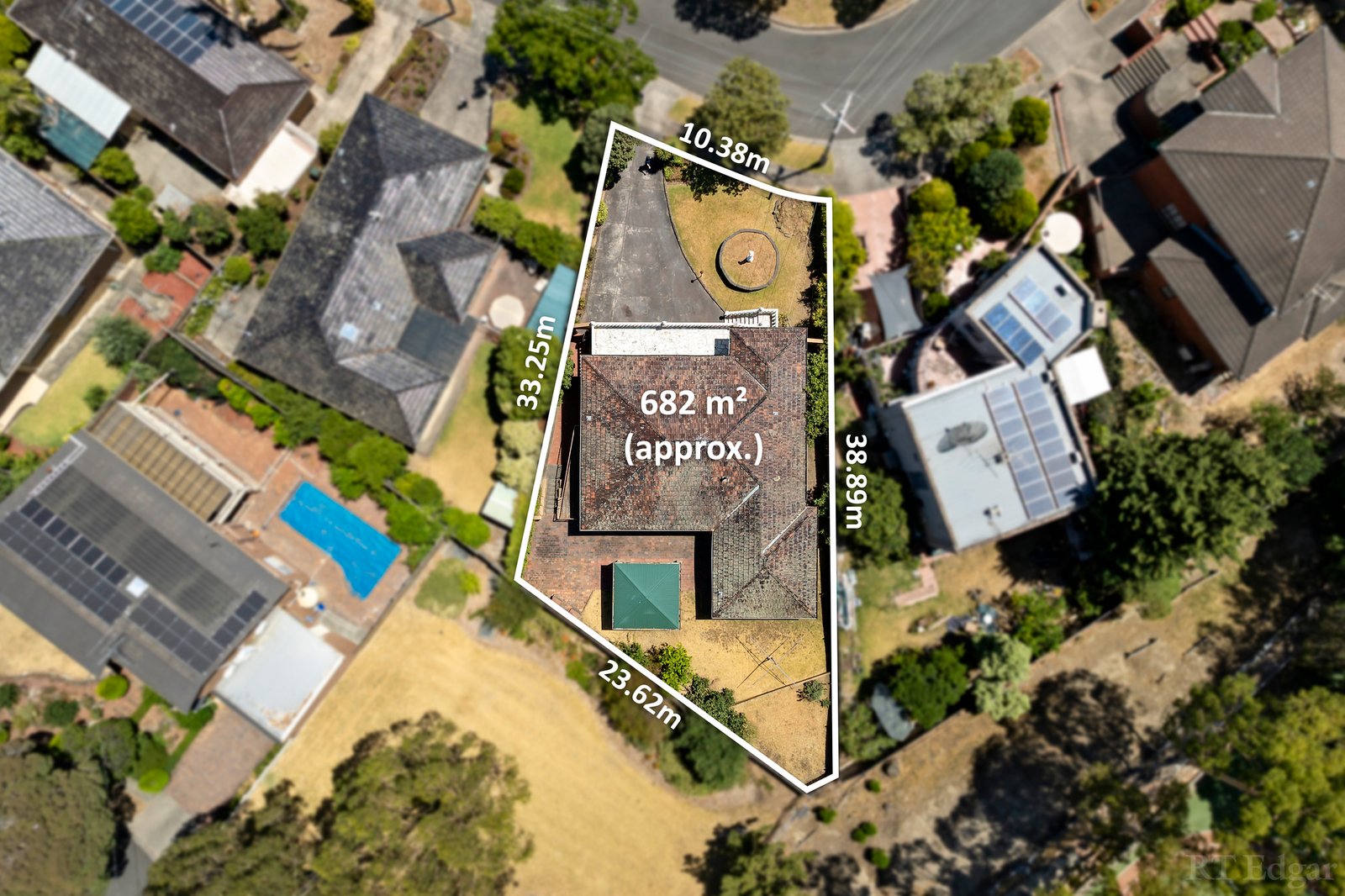 Real Estate and Property in 9 Terence Court, Doncaster, VIC