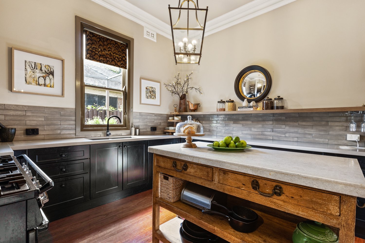 9 The Avenue LORN 14