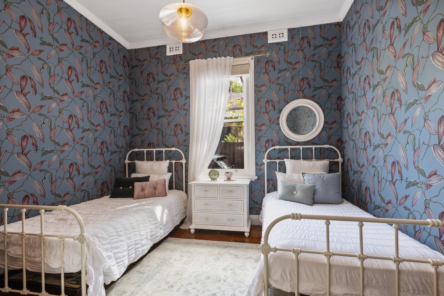 9 The Avenue LORN 22