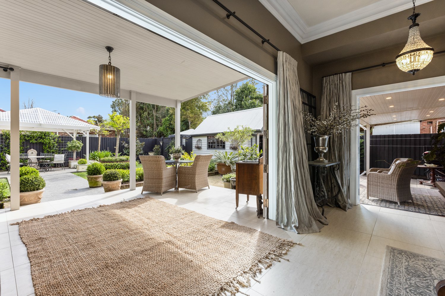 9 The Avenue LORN 27