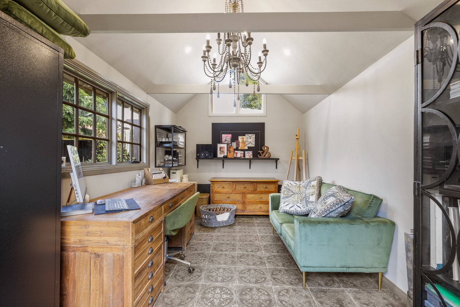 9 The Avenue LORN 35