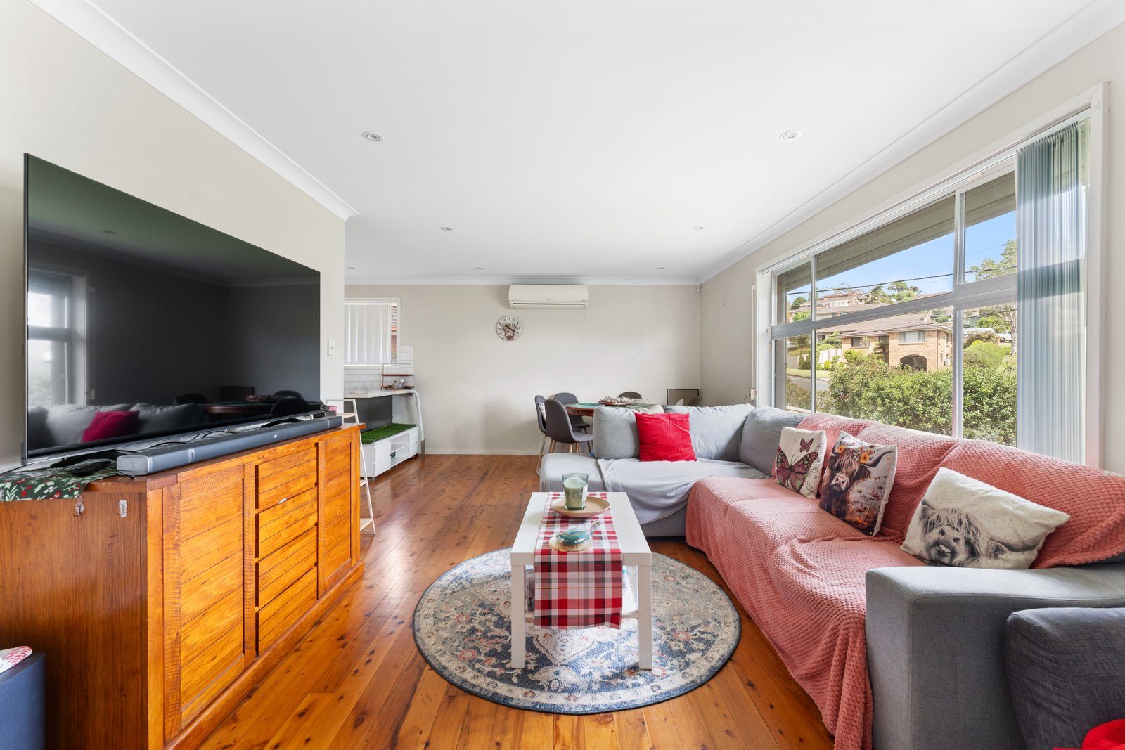 9 Thirroul Road KANAHOOKA 3