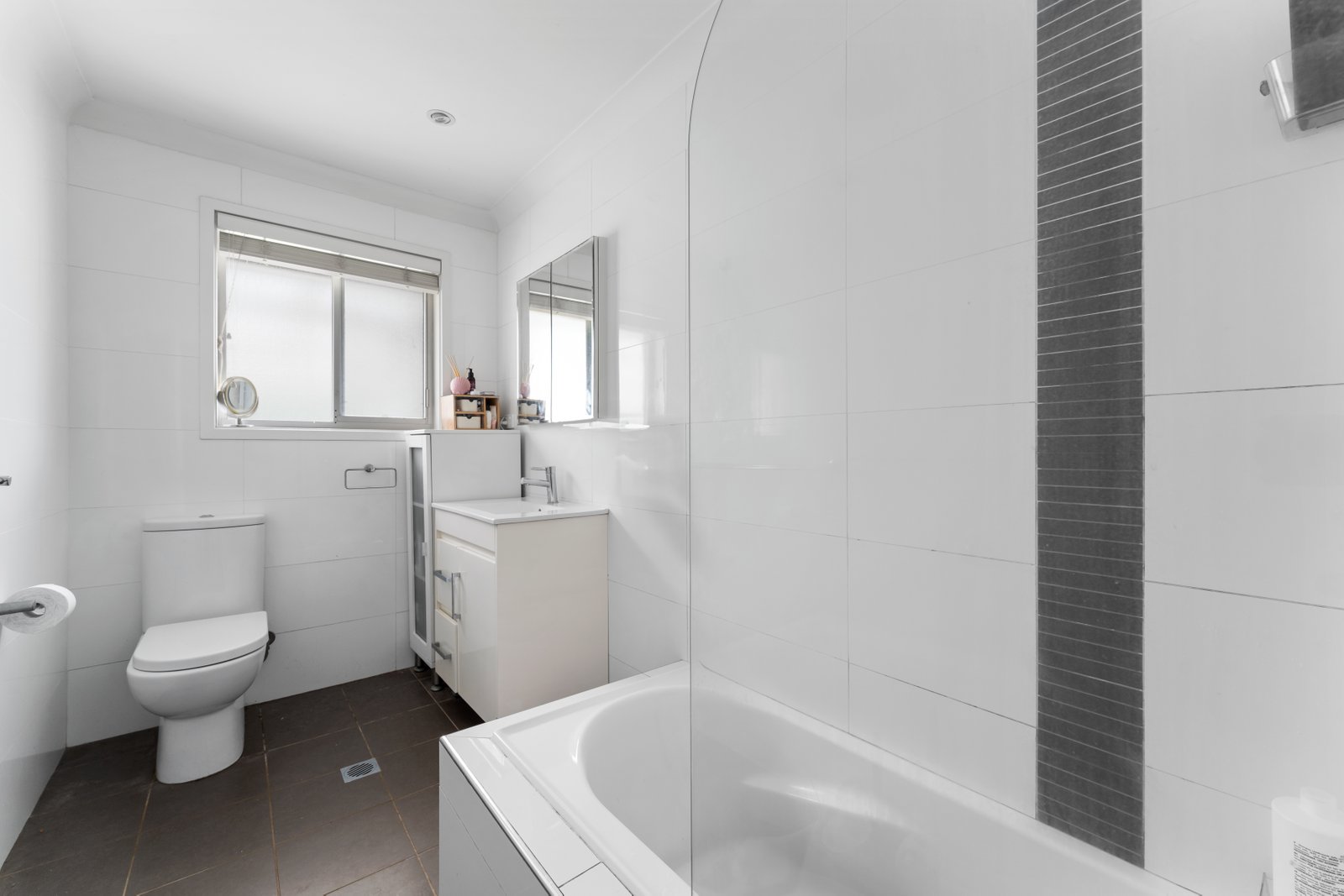 9 Thirroul Road KANAHOOKA 5