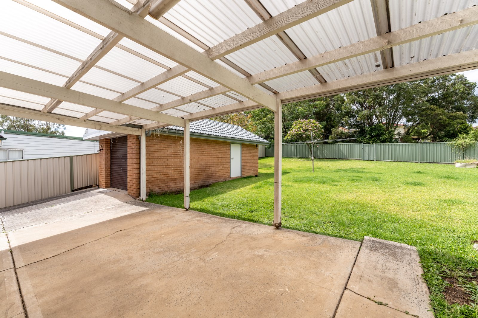 9 Thirroul Road KANAHOOKA 6