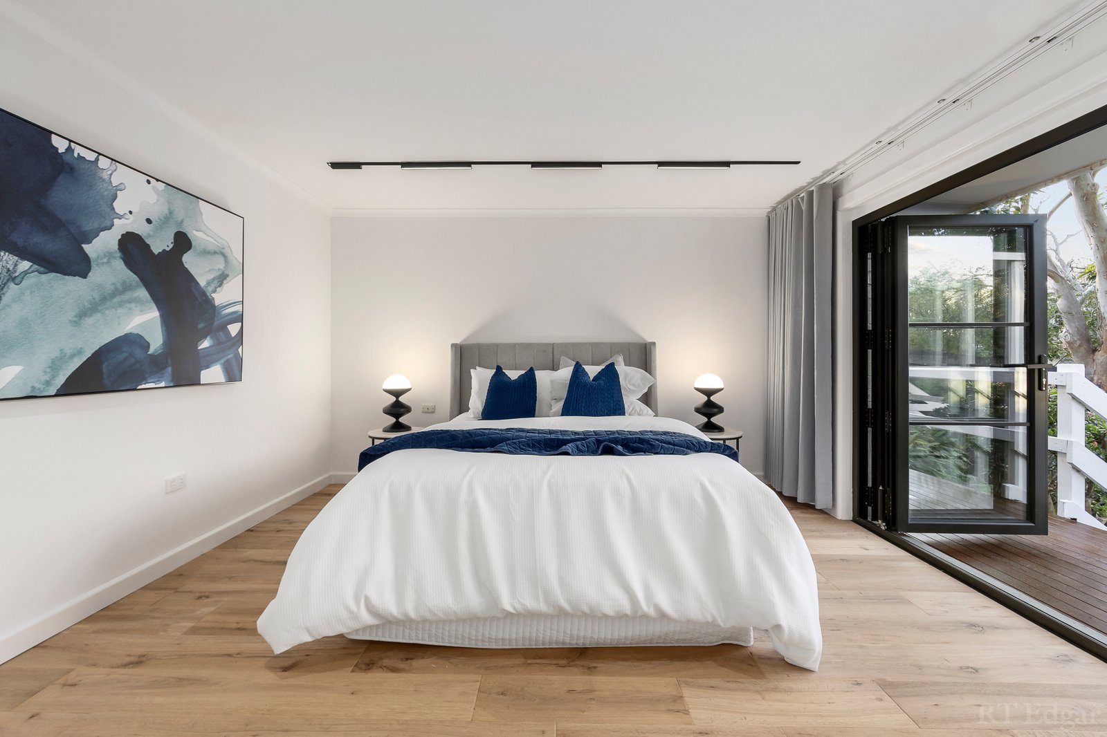 Real Estate and Property in 9 Thomas Street, Camberwell, VIC