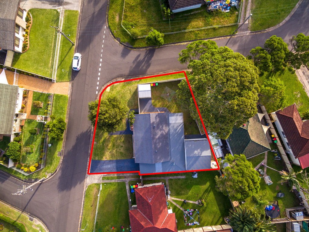 9 Thomas Street LAKE ILLAWARRA 10