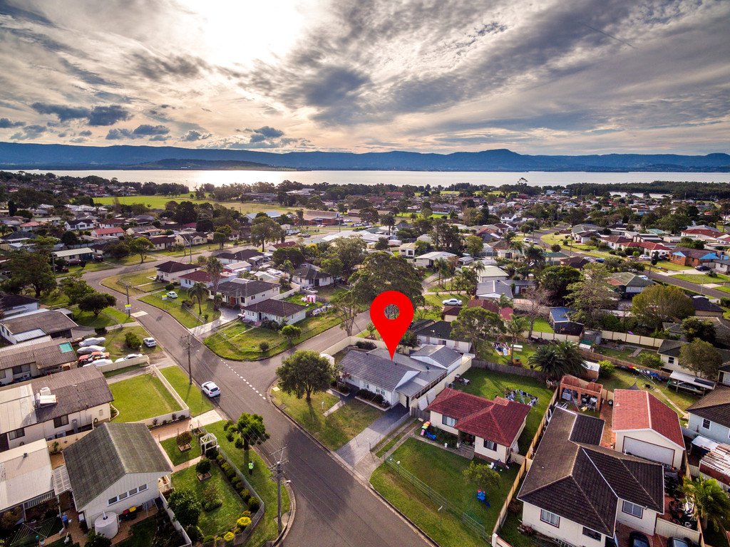 9 Thomas Street LAKE ILLAWARRA 11