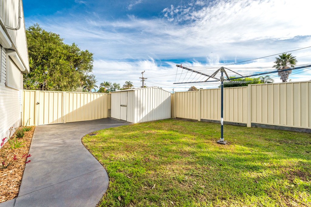 9 Thomas Street LAKE ILLAWARRA 14