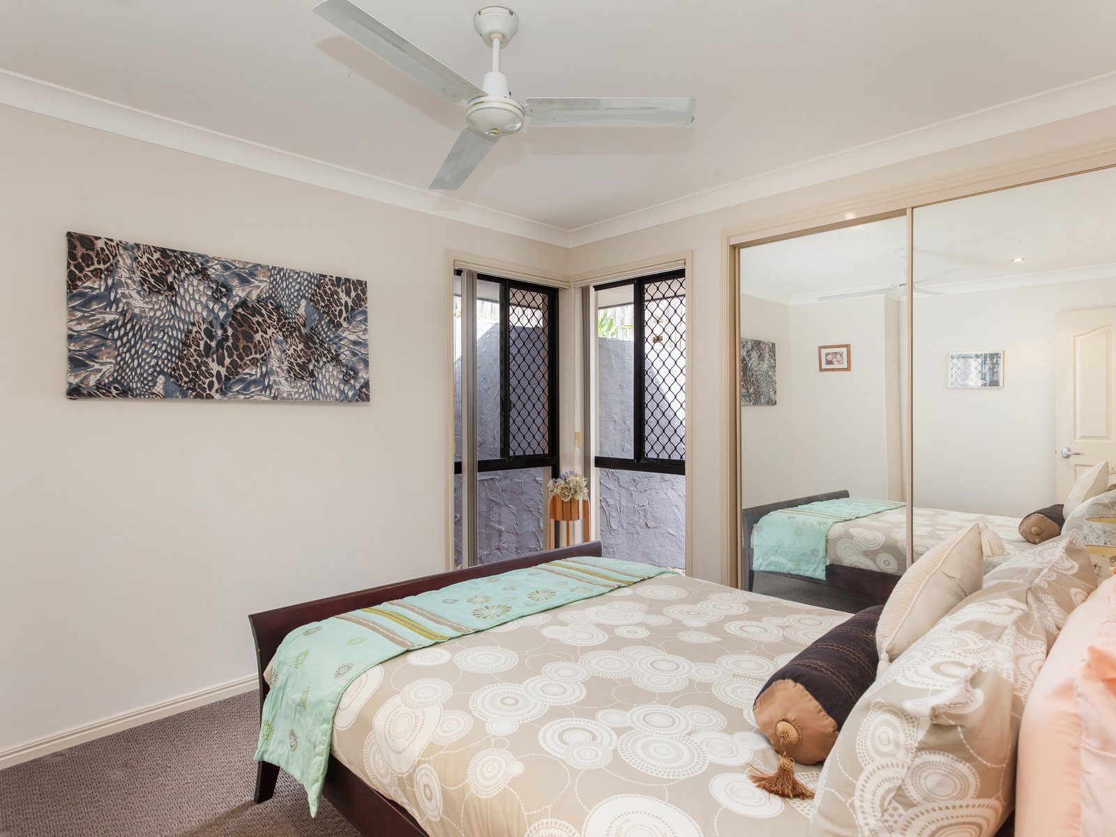 9 Tiarnna Close BURLEIGH HEADS 13