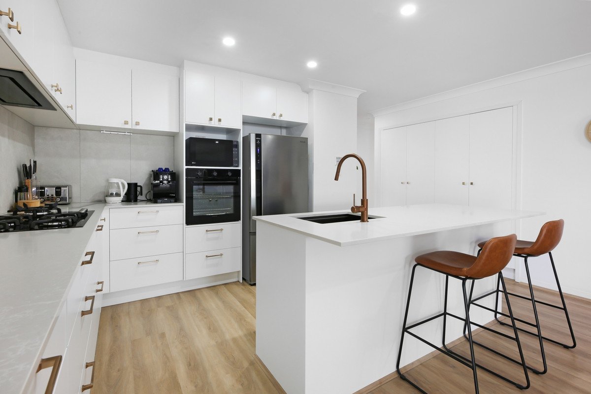 9 Tillys Place Burleigh Heads 3