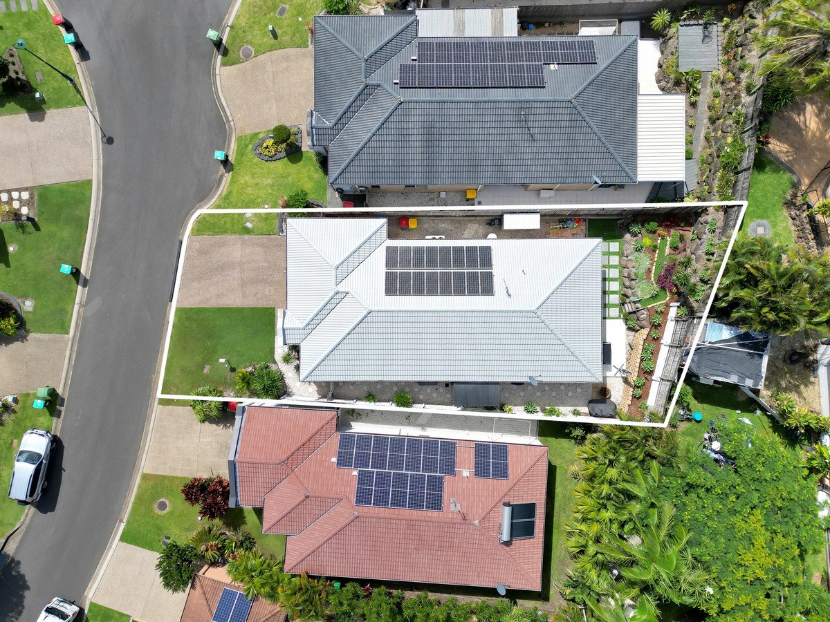 9 Tillys Place Burleigh Heads 22