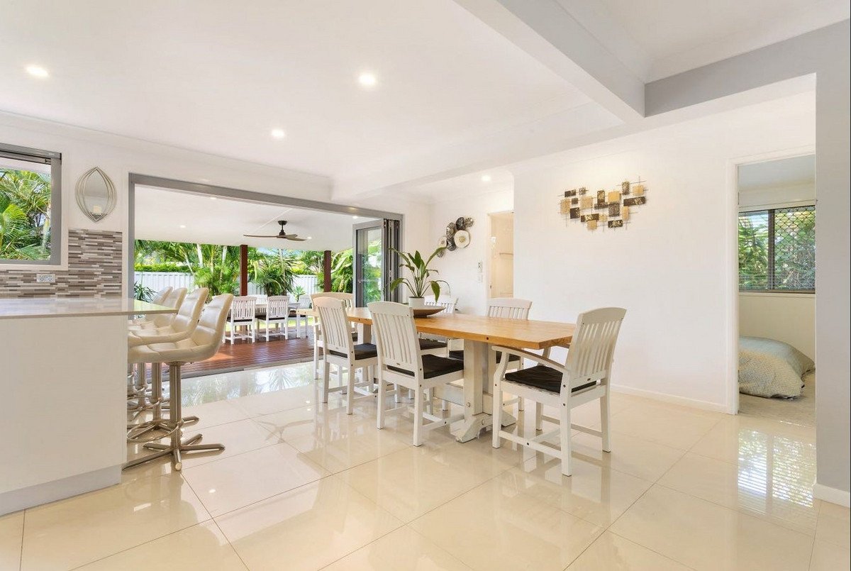 9 Toorak Park Avenue Mermaid Waters 1