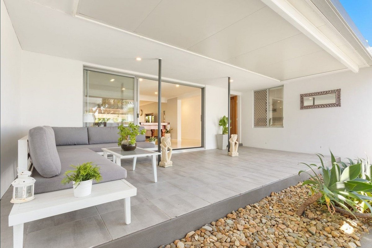 9 Toorak Park Avenue Mermaid Waters 17