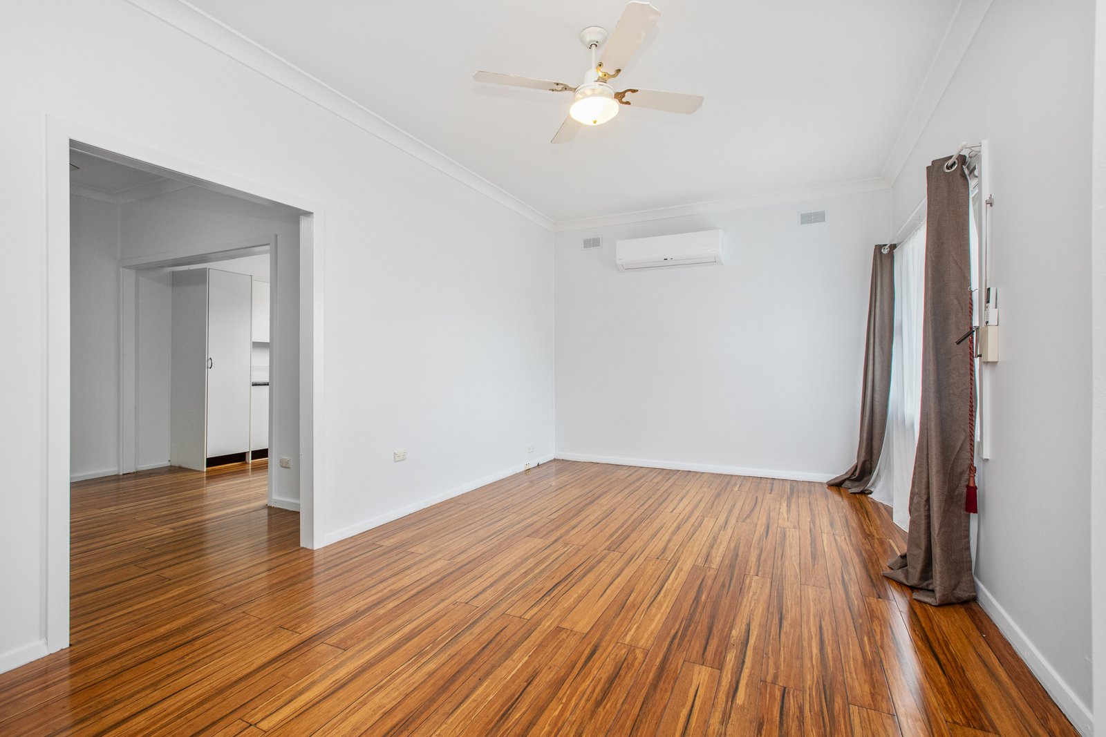 9 Trevor Street TELARAH 4